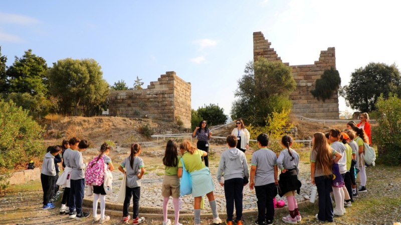 Çocuklar Arkeoloji ve Sanatla Buluştu
