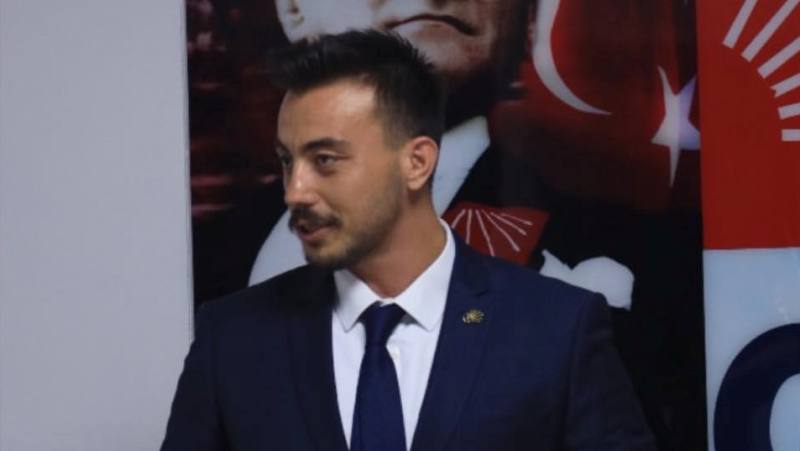 CHP Bodrum Gençlik Kolları Başkanı Görevini Devretti