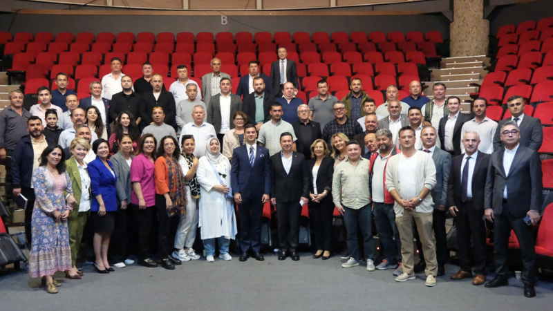 Başkan Aras ve Başkan Mandalinci Muhtarlarla Bir Araya Geldi