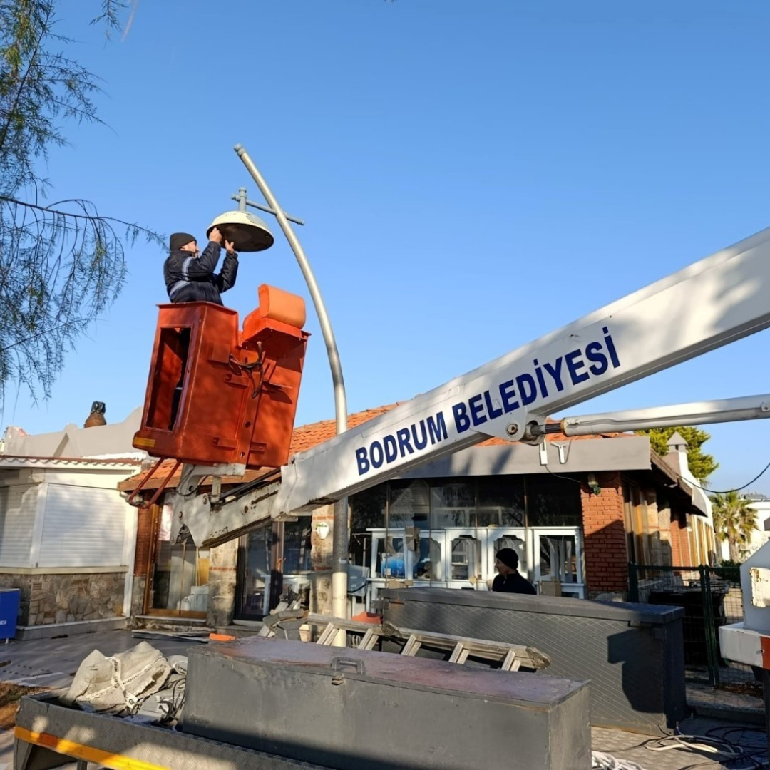 Belediyeden İlçe Genelinde Bakım ve Onarım Çalışmaları