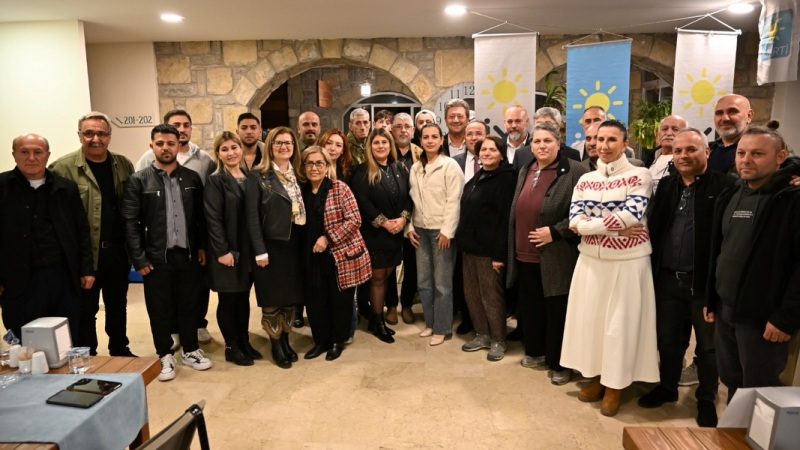 iyi parti rozet takma toplantisi 2 1