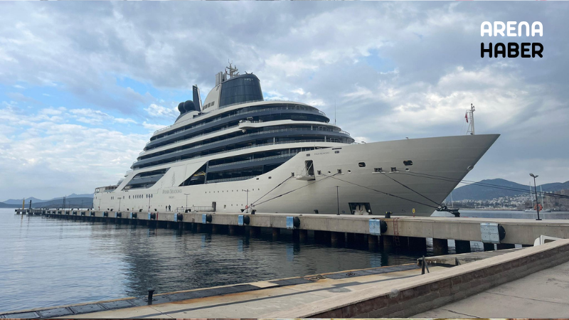 “Four Seasons 1” İlk Kez Bodrum Limanı’nda