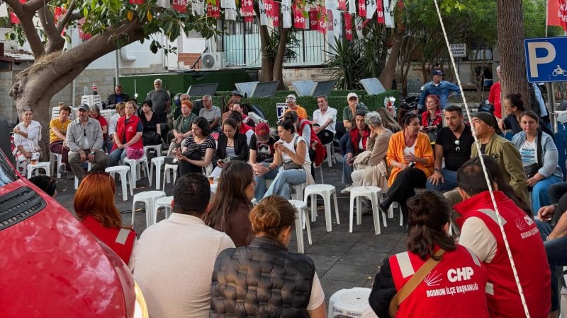 CHP Bodrum İlçe Örgütü Demokrasi Nöbetinde!