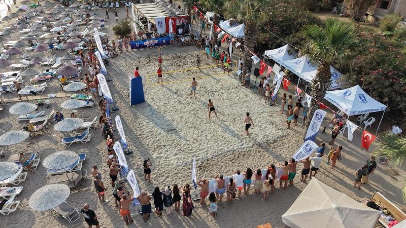 Plaj Voleybolu Şenliği Akyarlar’da Başladı