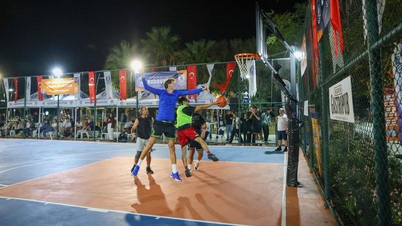Bodrum 3x3 Streetball heyecani Turgutreiste basladi 4