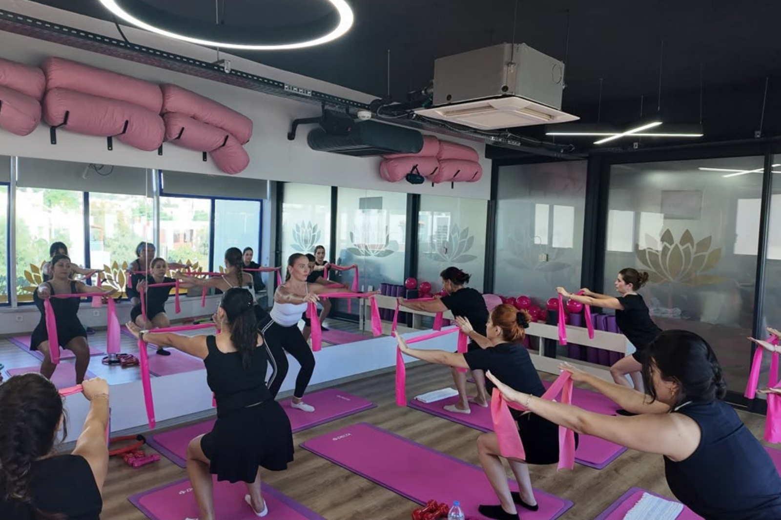 Bodrum Belediyesinin Pilates Dersleri Devam ediyor
