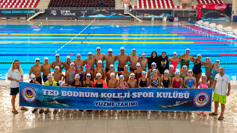 TED Bodrum Koleji Yüzmede Madalyalara Ambargo Koydu