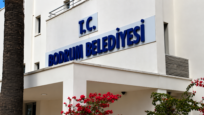 Bodrum’da Esnafa 29 Ekim Öncesi Ruhsat Uyarısı